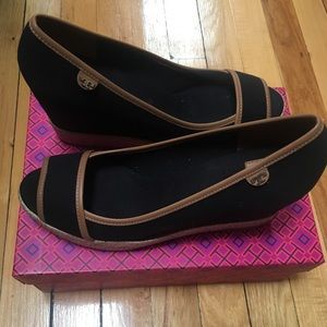 Tory Burch Wedges 10.5